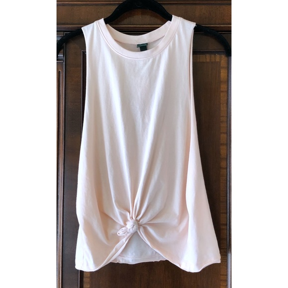 wild fable Tops - NWT Wild Fable Pale Pink Knot-Front T-Shirt sz XS